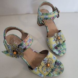 L'Artiste by Spring Step Vogeush Floral Leather Heeled Sandal - Size 36 (5.5/6)
